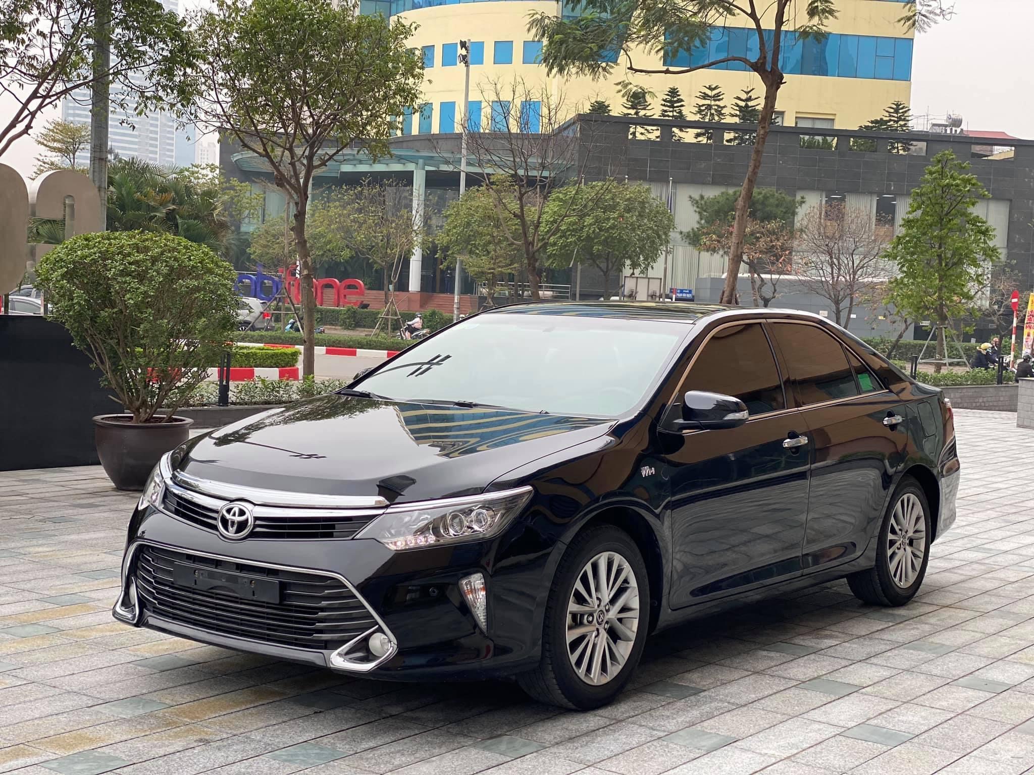 camry-2017-model-2018-den-1.jpg