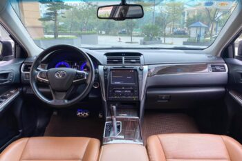 camry-2017-model-2018-den-2-350x233-1.jpg