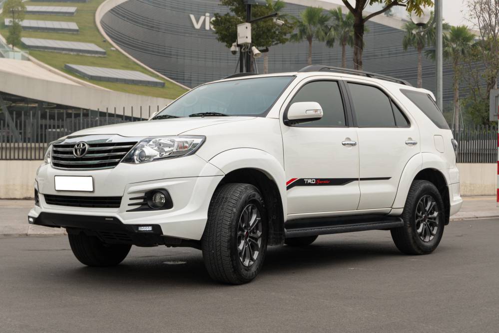 fortuner-2016-hnc-1.jpg
